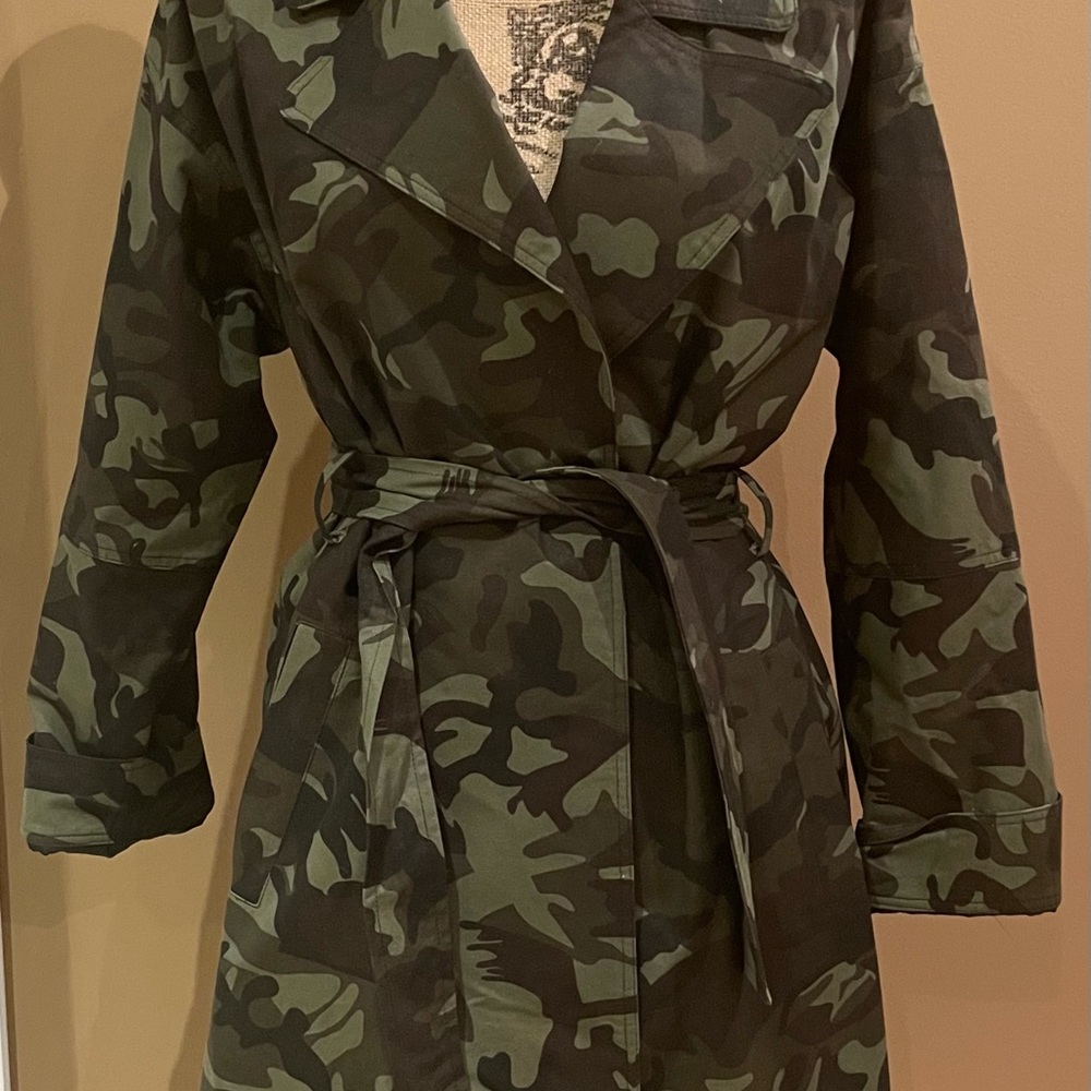 Missguided Army Fatigue trench coat